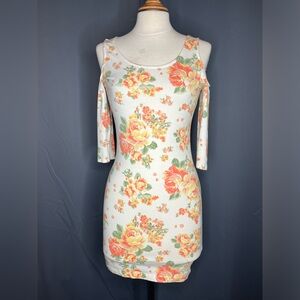 Forever21 3/4/Cold Shoulder sleeve Bodycon Floral Dress.